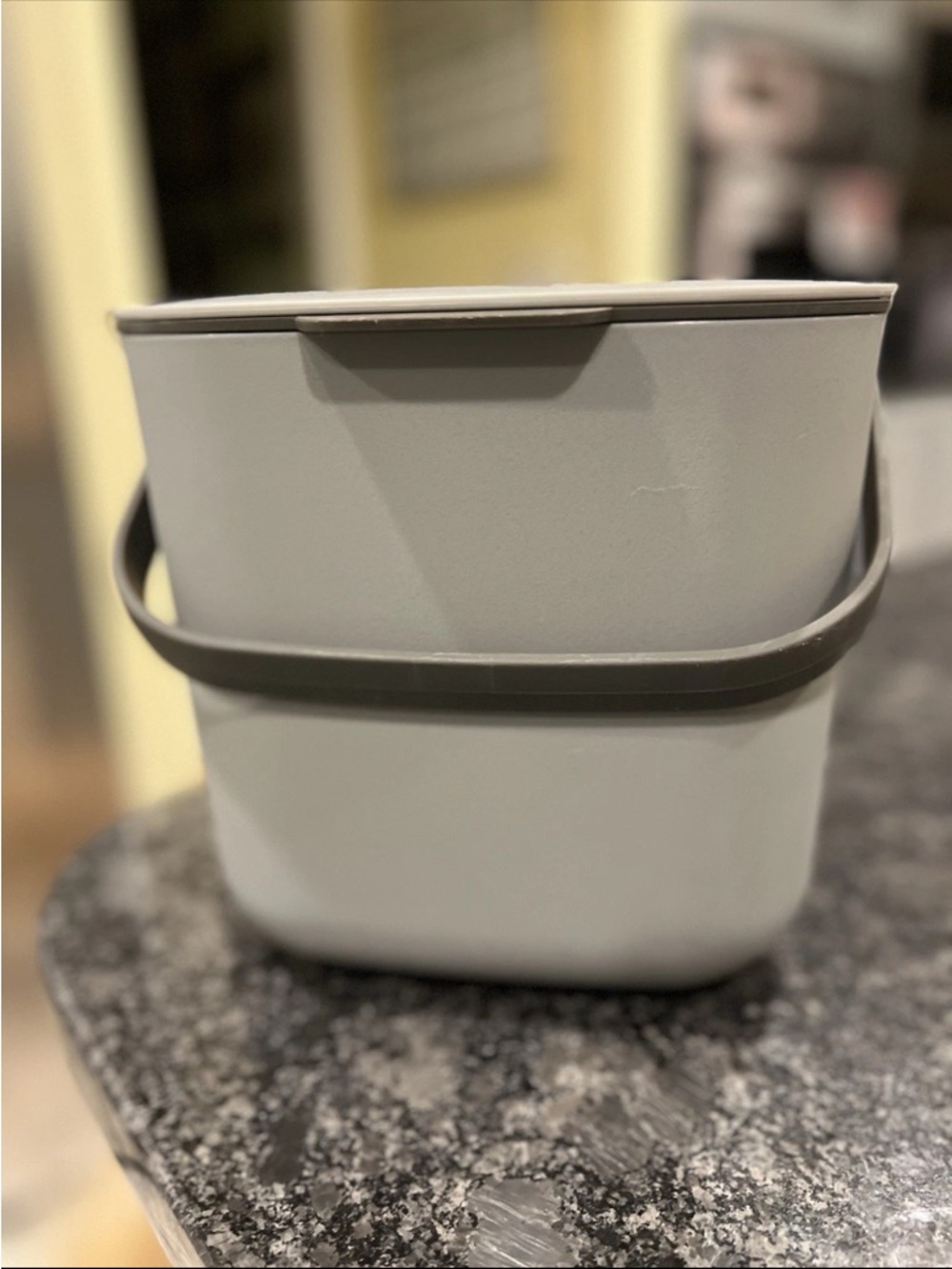 Target Mini~Countertop Composting Bin - Picture 6 of 6